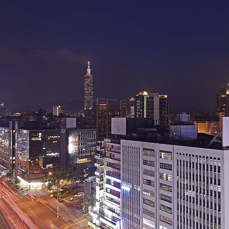 Eastin Taipei Hotel Екстериор снимка