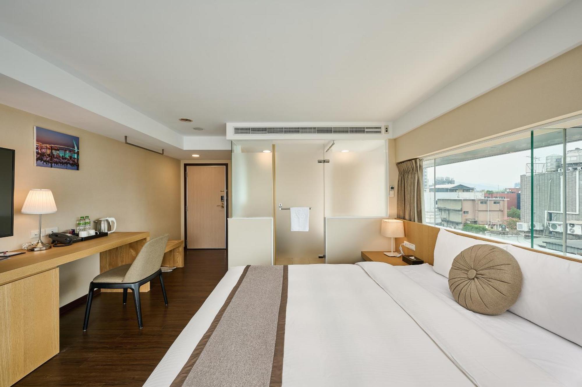 Eastin Taipei Hotel Екстериор снимка