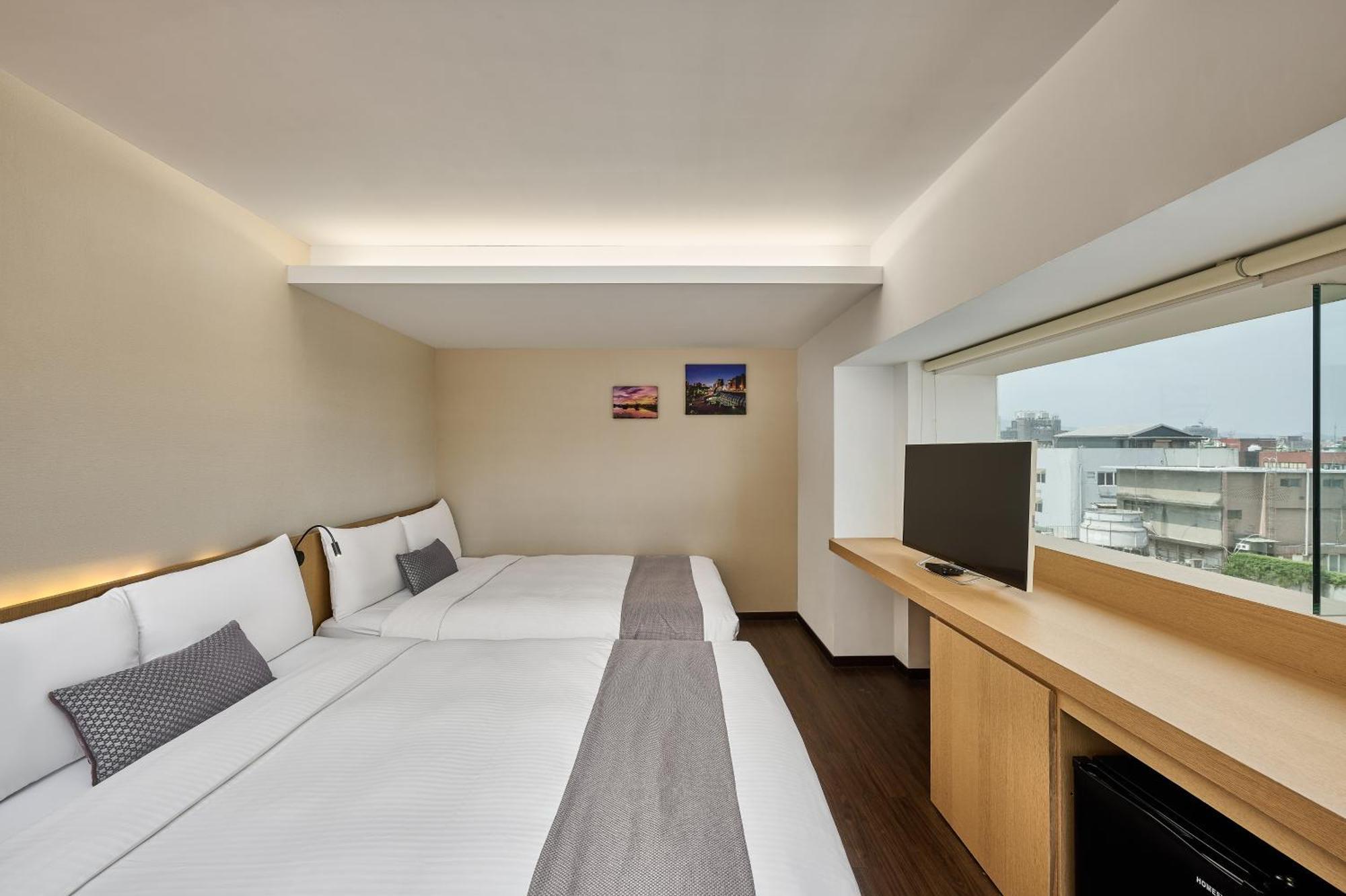 Eastin Taipei Hotel Екстериор снимка