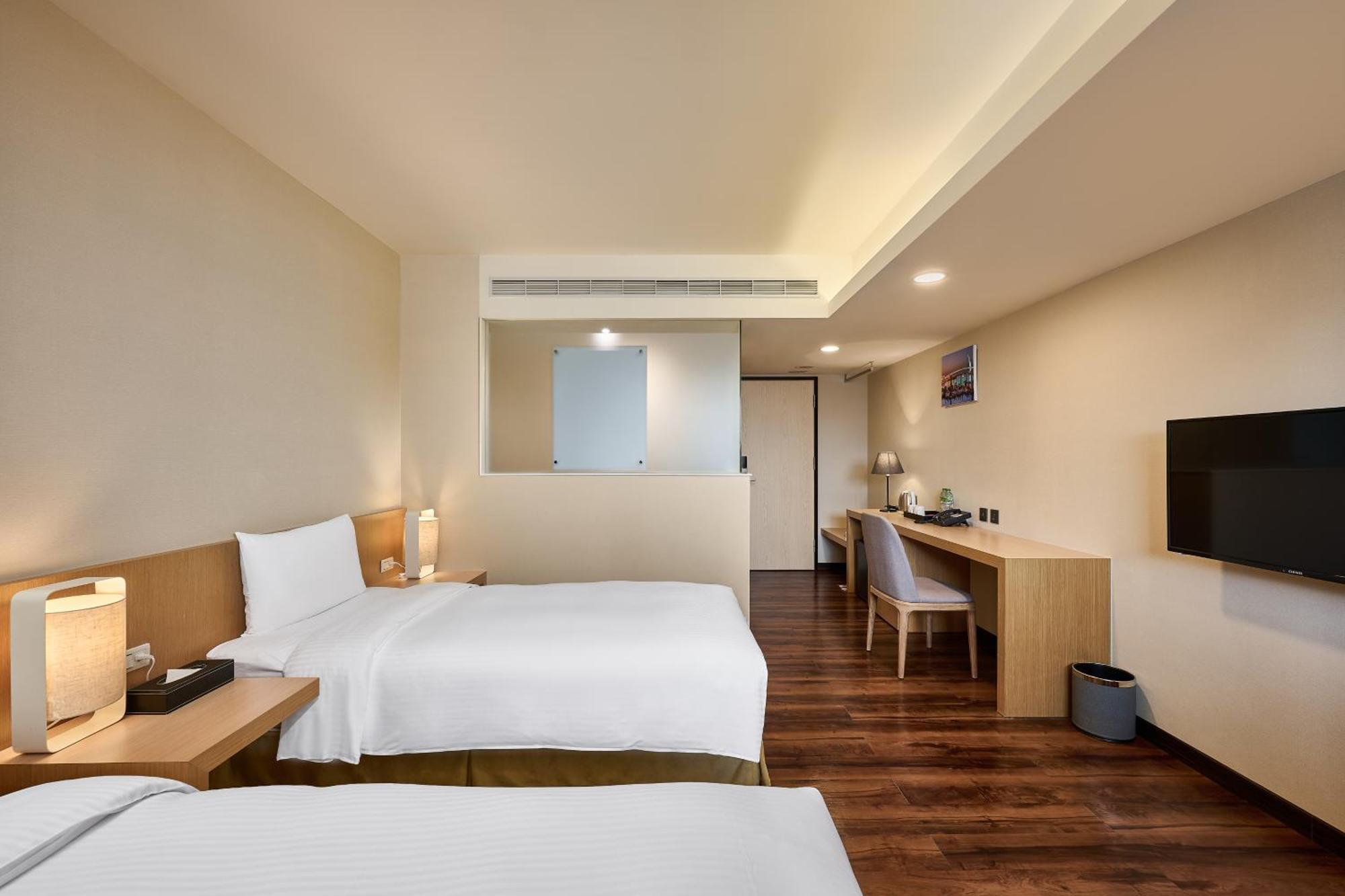 Eastin Taipei Hotel Екстериор снимка