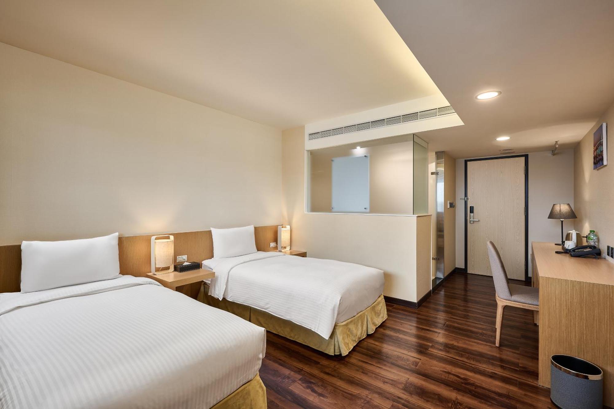 Eastin Taipei Hotel Екстериор снимка