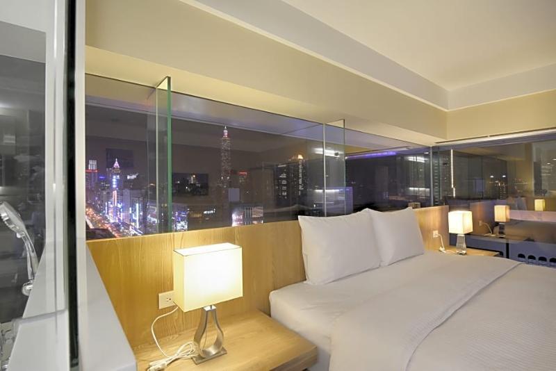 Eastin Taipei Hotel Екстериор снимка